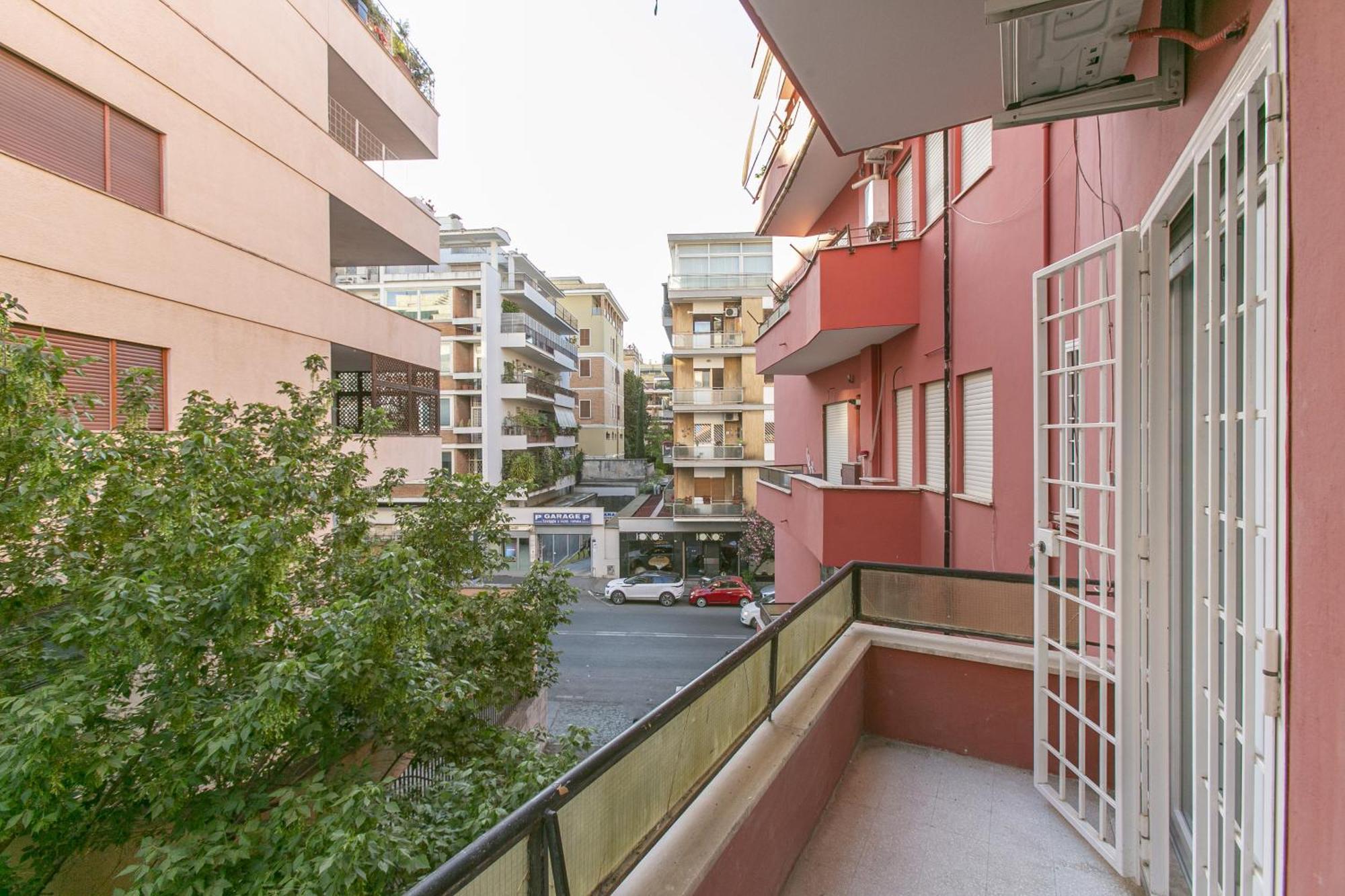Modern 100 Meters From Piazza Mincio Appartamento *