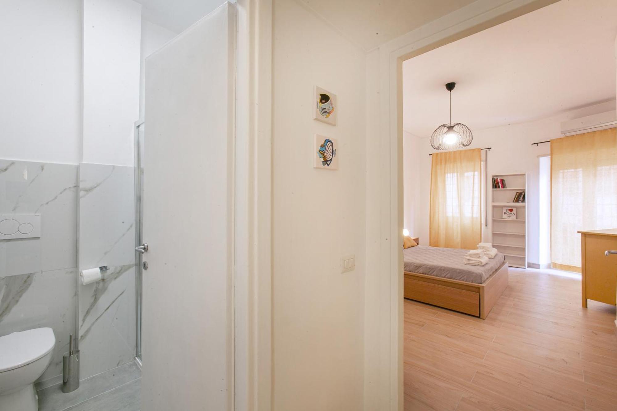 Modern 100 Meters From Piazza Mincio Appartamento